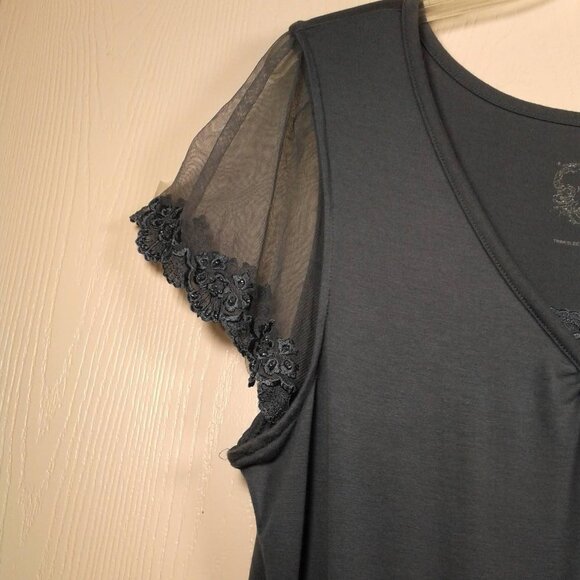 Hillard & Hanson top with sheer detailed short sleeves Size: XL - Picture 4 of 16
